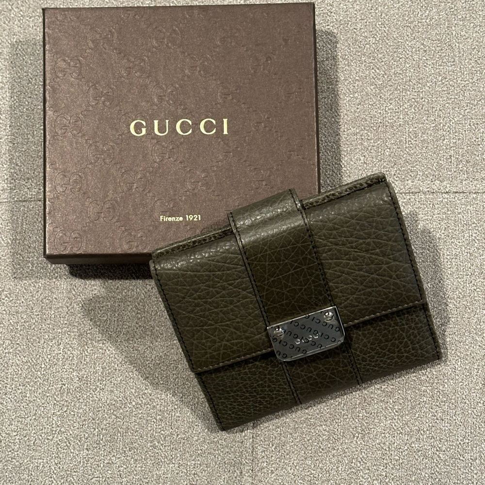 *NWT* Gucci Wallet for Women - PFD(545) Ladies Bar Buttero